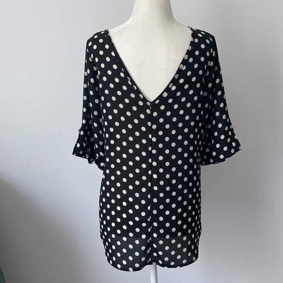 Francesca's Collections Polka Dot Blouse - Picture 5 of 6
